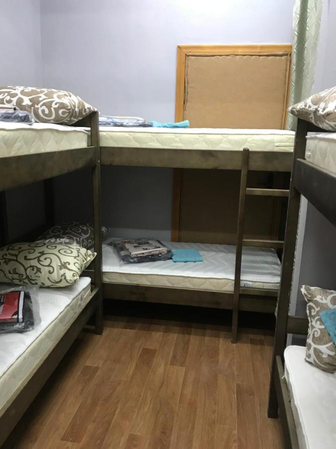 Ararat-Demeevskaya Hostel Kiev Luaran gambar