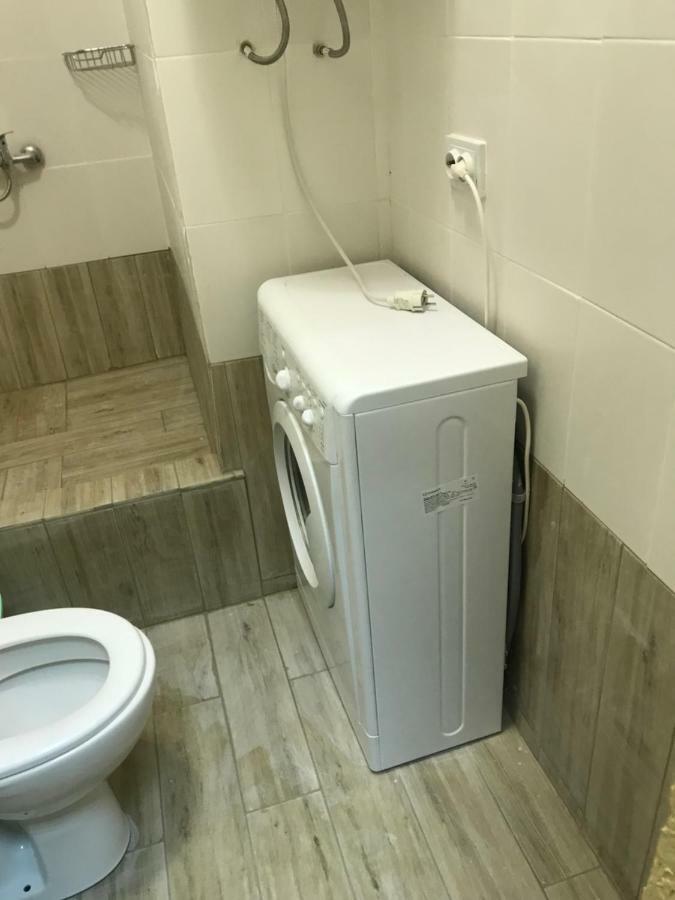 Ararat-Demeevskaya Hostel Kiev Luaran gambar