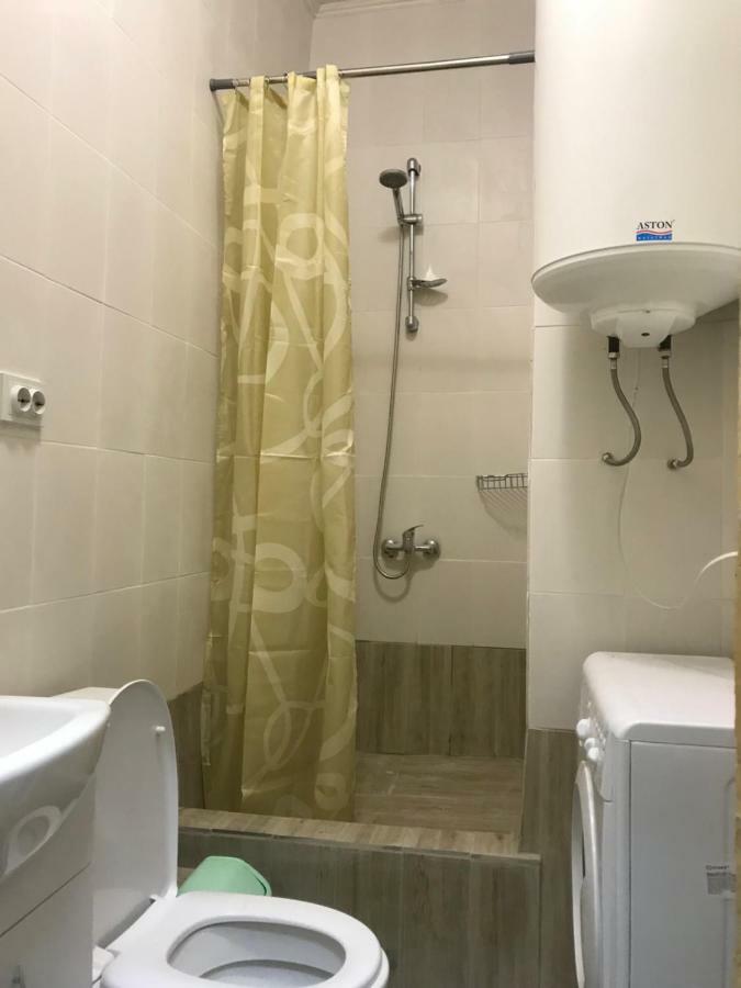 Ararat-Demeevskaya Hostel Kiev Luaran gambar